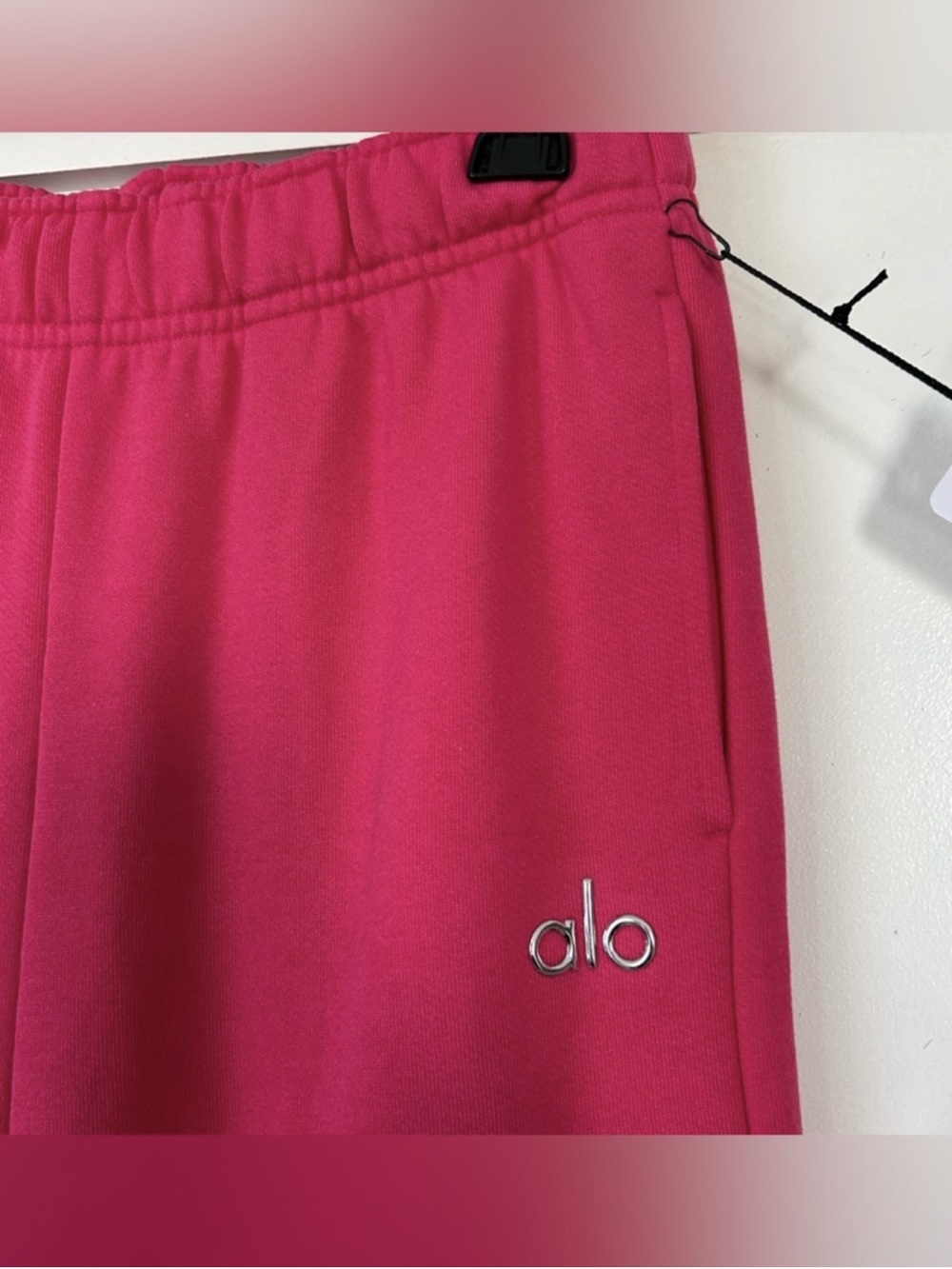 ALO Yoga Girls Fuchsia Drawstring Sweatpants - Picture 3 of 7